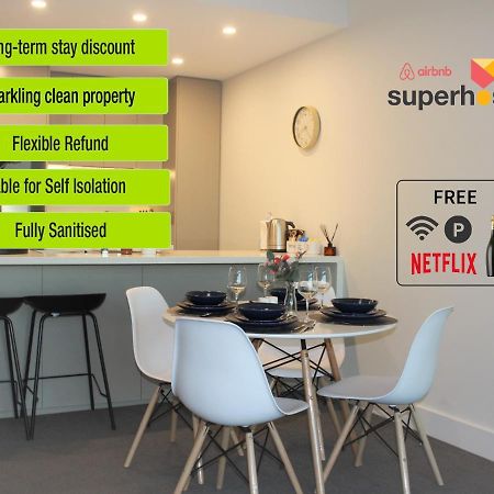 Stunning Views Sydney Olympic Park Apartment Exterior photo