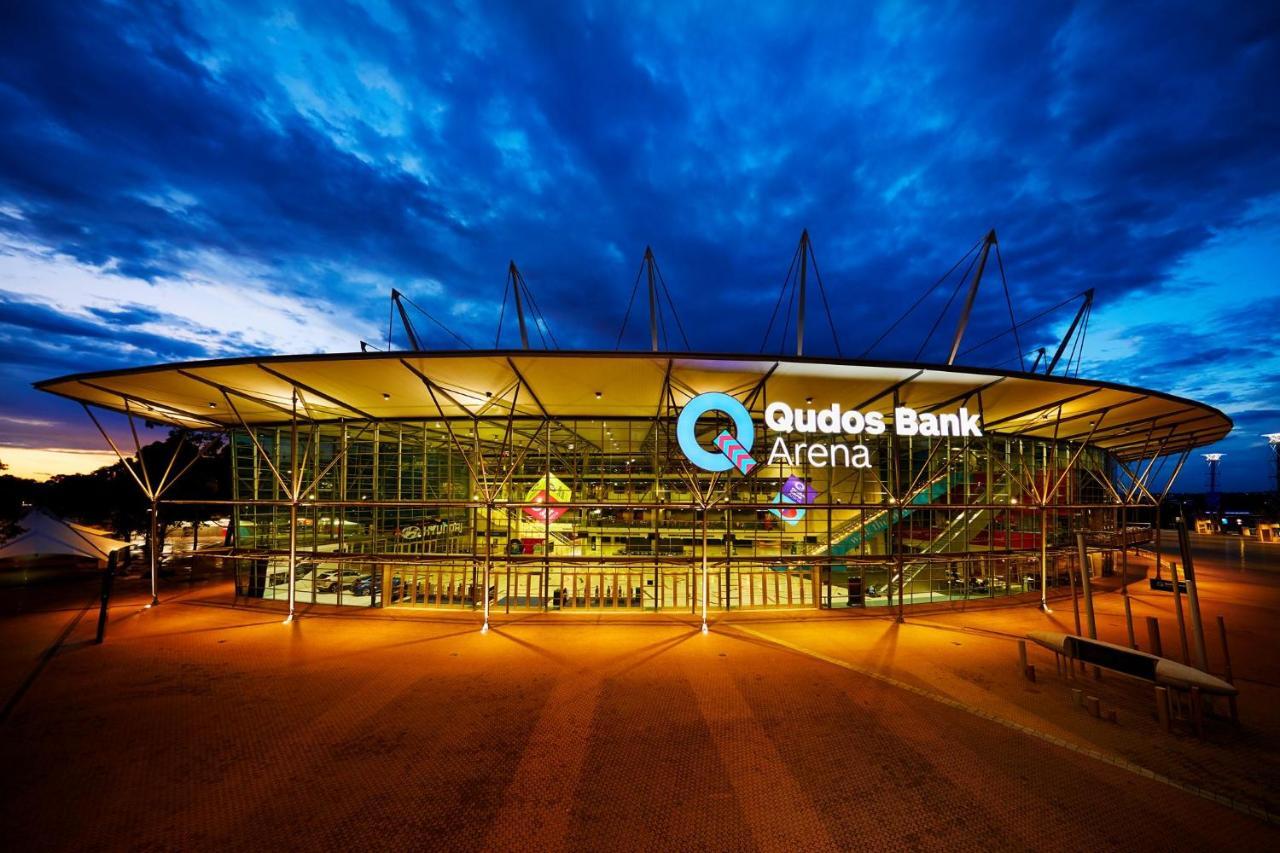Stunning Views Sydney Olympic Park Apartment Exterior photo